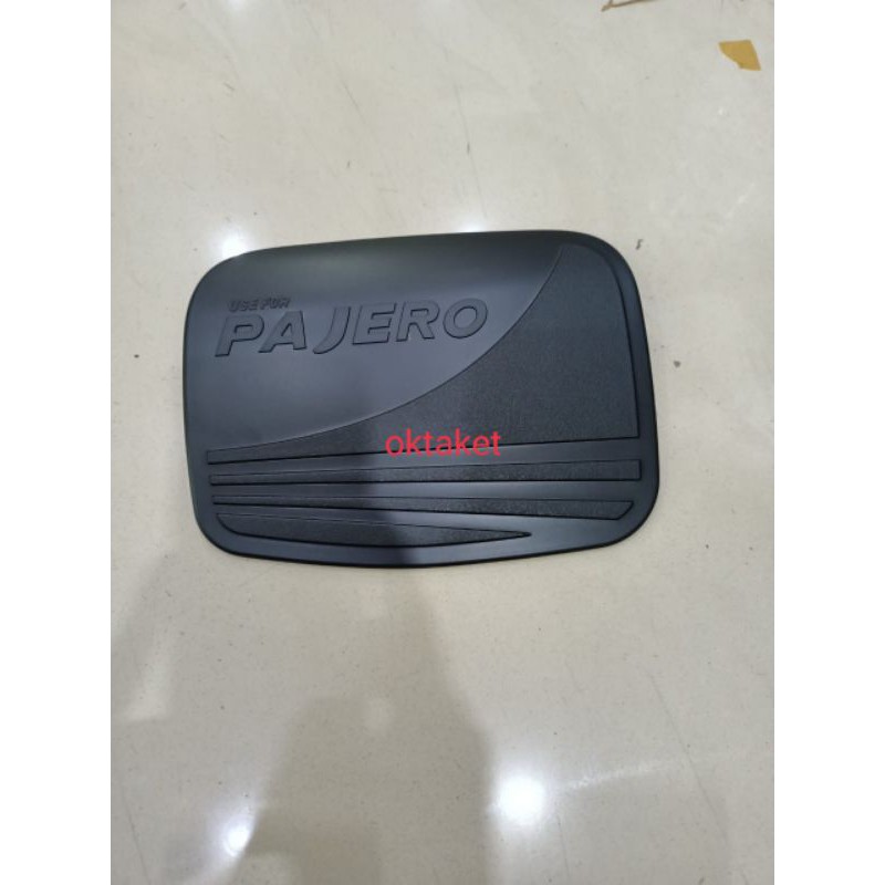 tank cover hitam dop pajero 2010-2015