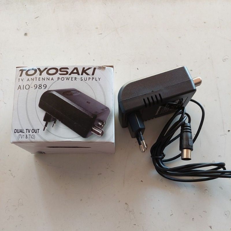 power supply /adaptor antena  toyosaki AIO 989 /booster antena AIO 220/AIO 235