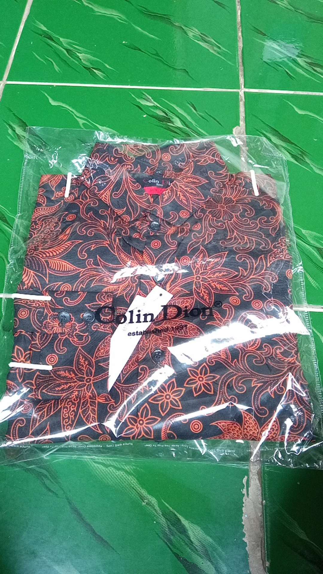 Batik Pria//batik Modern//batik Cowok//batik Istimewa//batik Kekinian