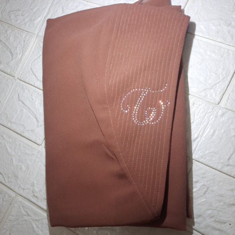 Thewa//Khimar Bening Ori Thewa-Milo