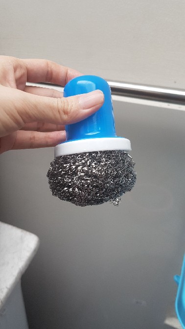 Js1226 Sikat Kawat Panci Kuali  Bulat Gagang Plastik / Sikat Kawat Pembersih Panci /brush Steel Wool