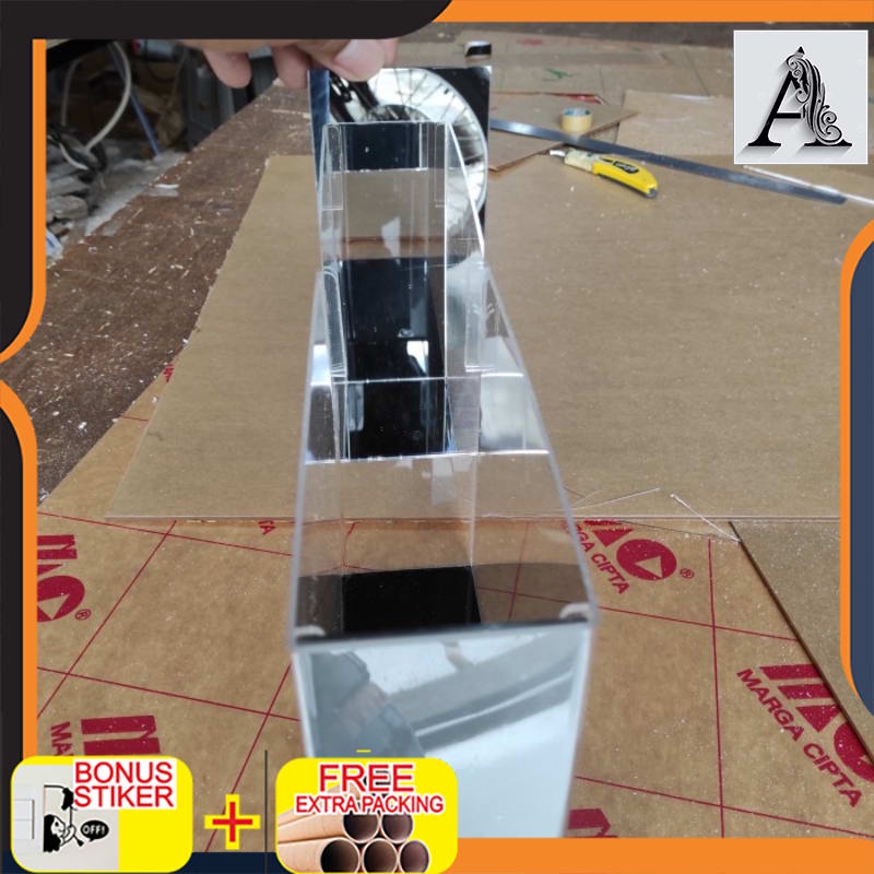 

Promo Aquarium Akrilik selfie kaca 20x7x18