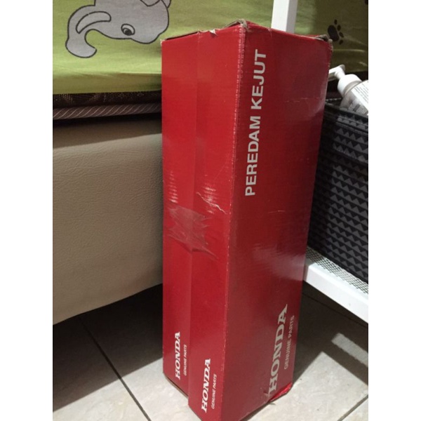 shock breaker belakang tiger revo ORIGINAL AHM