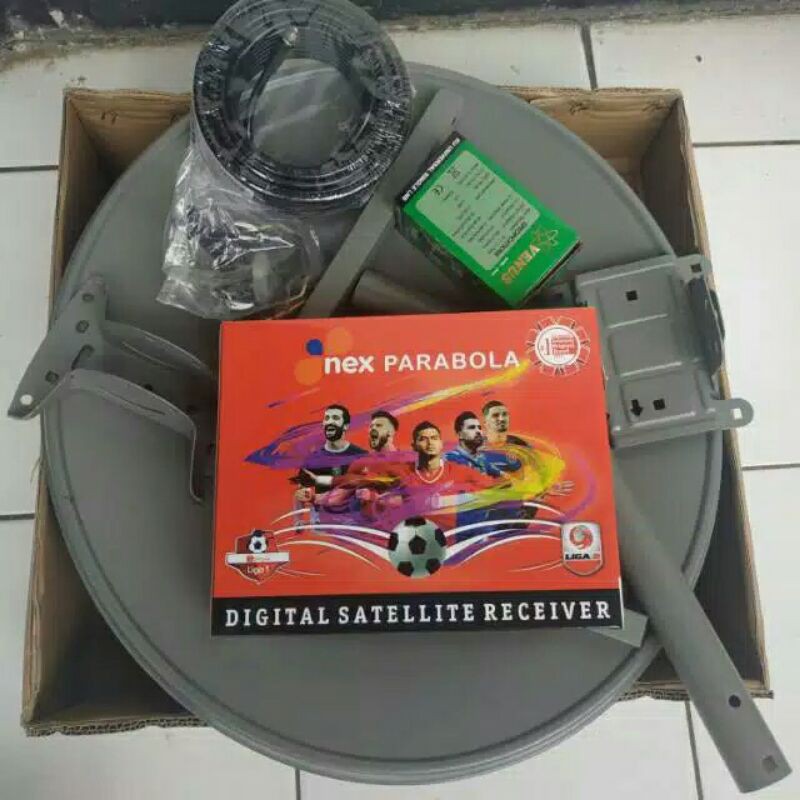 Parabola Mini 45 cm dan Receiver Nex Parabola Merah