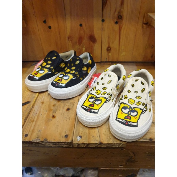 SEPATU ANAK VANS SLOP SPONGEBOB HITAM/CREAM LAKI PEREMPUAN MURAH