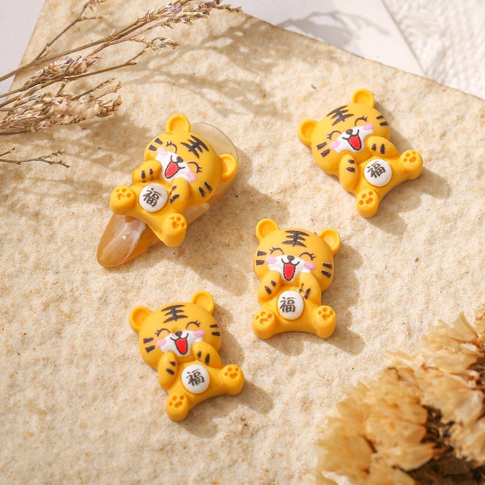 AUGUSTINA Agustinina Kartun Dekorasi Nail Art Merah Gaya China Kuning Resin Hewan Manicure Aksesoris DIY Perhiasan Kuku