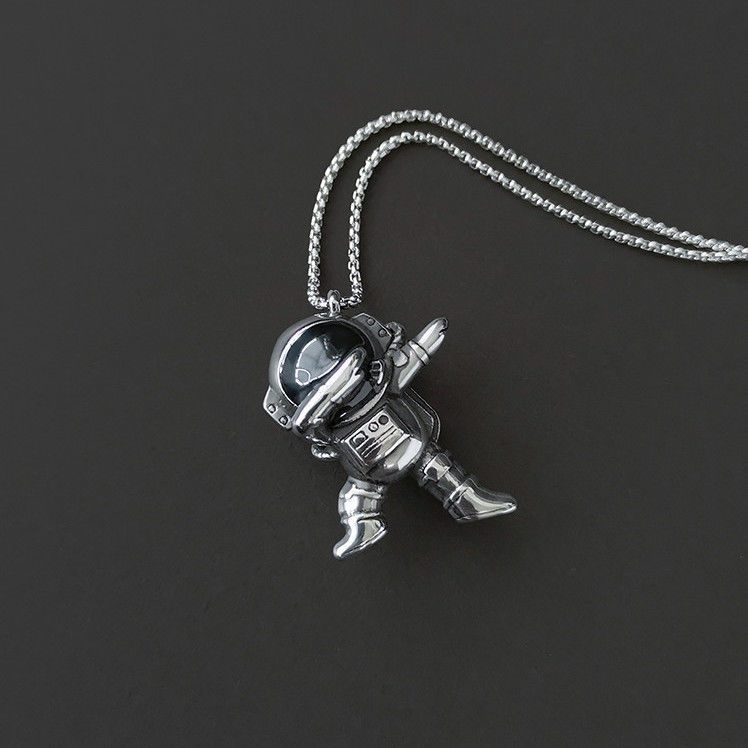 In street fashion keren astronot kalung pasangan ornamen spaceman kalung hip-hop sweater lanyard lio