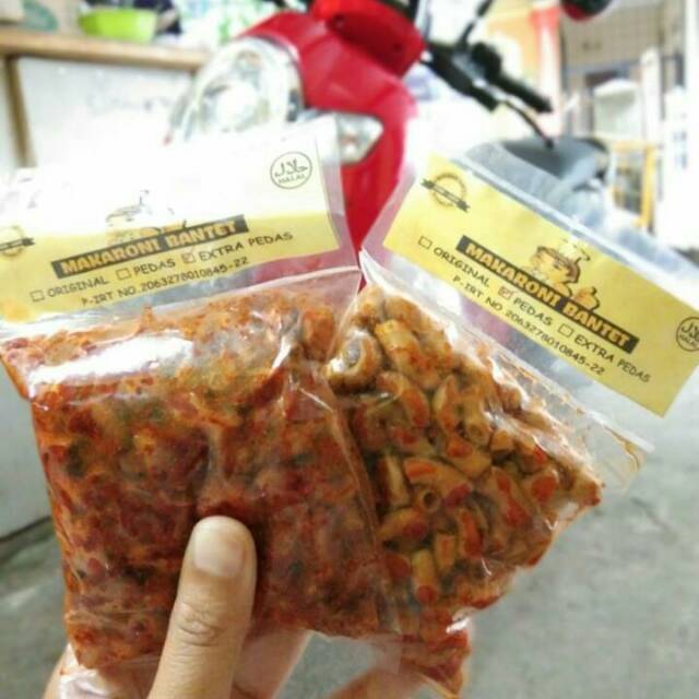 

Makroni bantet 70gram ( selama bisa di klik ready)