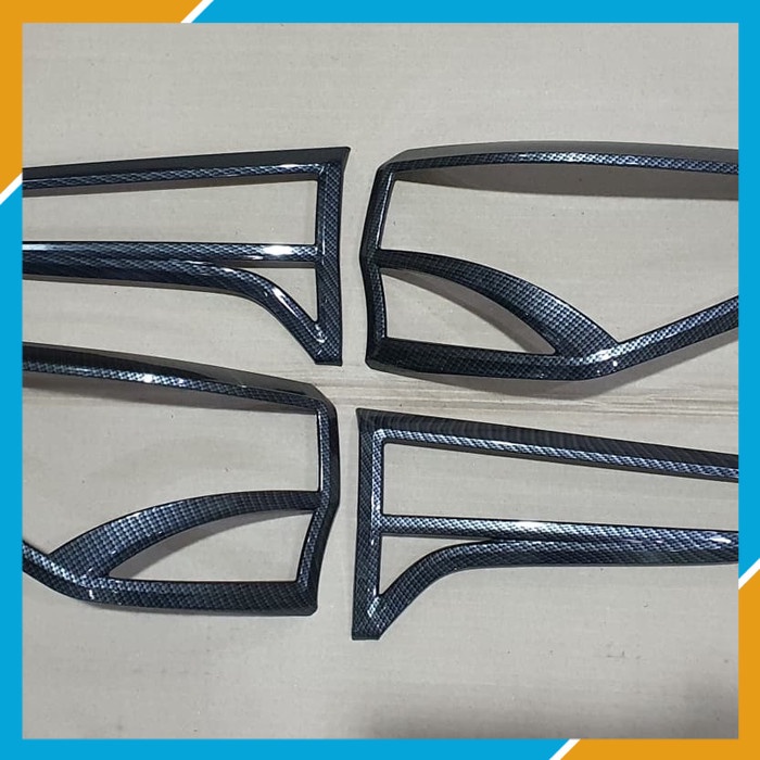 VARIASI Garnish GARNIS lampu STOP REM belakang TOYOTA All new fortuner / VRZ WARNA CARBON KARBON