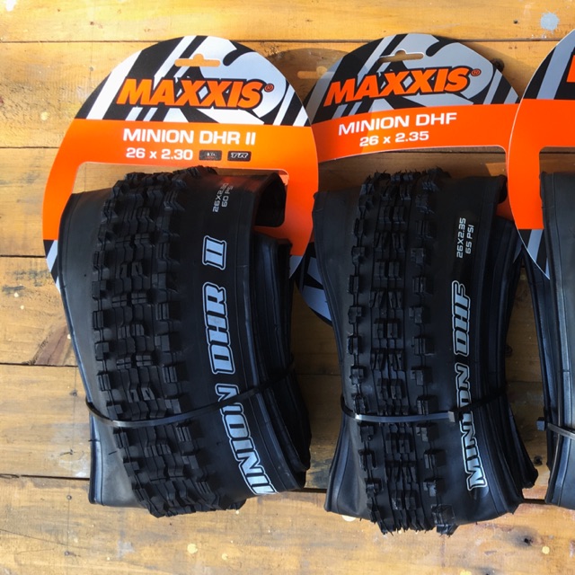 Ban Maxxis 26 Minion DHR 230 & Minion DHF 235