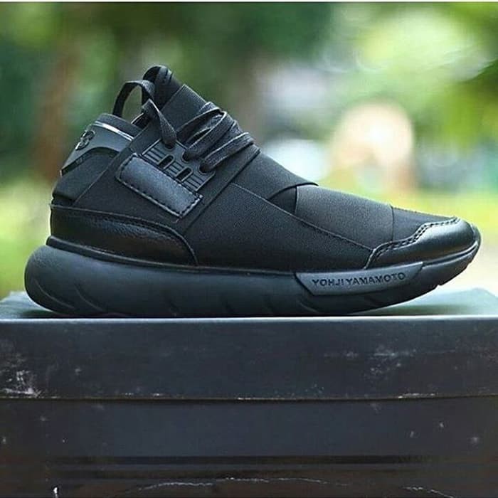 harga adidas y3 yohji yamamoto