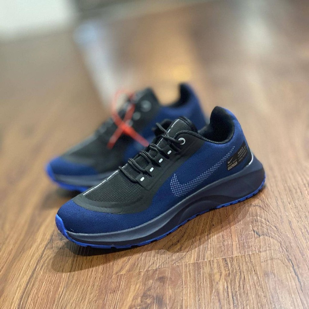 NIKE ZOOM SHILED NAVY BLACK