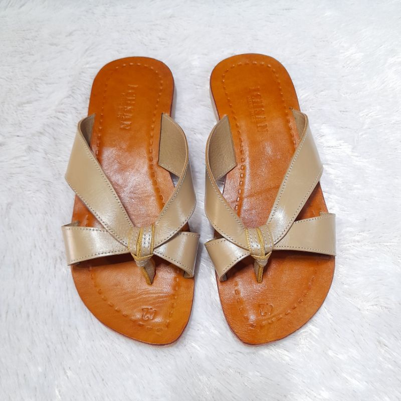 sandal kulit jumbo/sandal wanita big size