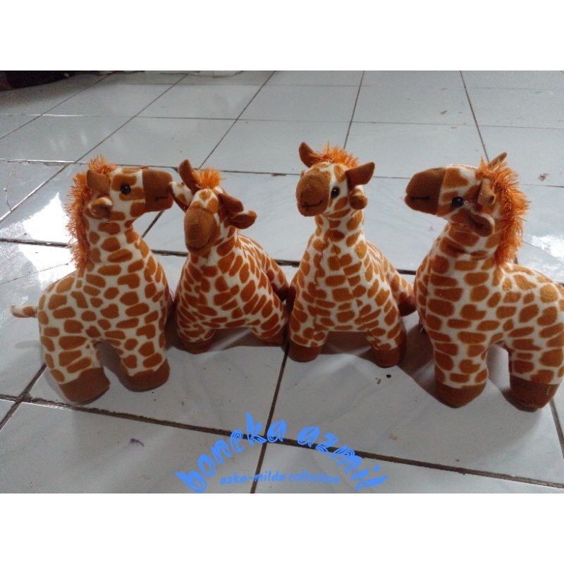 Boneka jerapah size s ukuran 30 cm