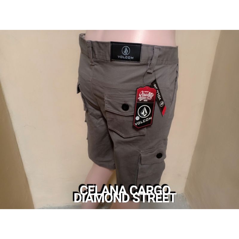 Celana Pendek Pria CHARGO Pendek Terlaris Size 28-33