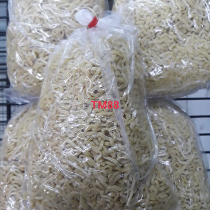 BAKMI MENTAH/MIE MENTAH KHAS KALIMANTAN
