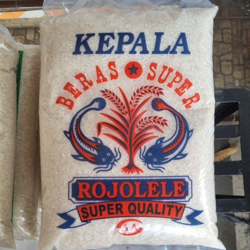 

Beras Rojo Lele 3 kg (zakat fitrah, sumbang, murah, paket, ramos 3kg)