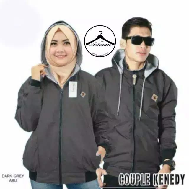 Jaket Couple Hoodie Bolak Balik Satu Paket Isi 2 (sepasang)