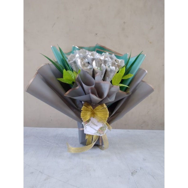 

BOUQUET UANG, BOUQUET SNACK, BOUQUET WISUDA, TART UANG, TART SNACK, PARCEL, HAMPERS, DLL