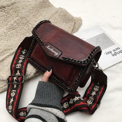 TAS SELEMPANG WANITA E290/L1592/B2660/C7077/T120481 IMPORT TERMURAH