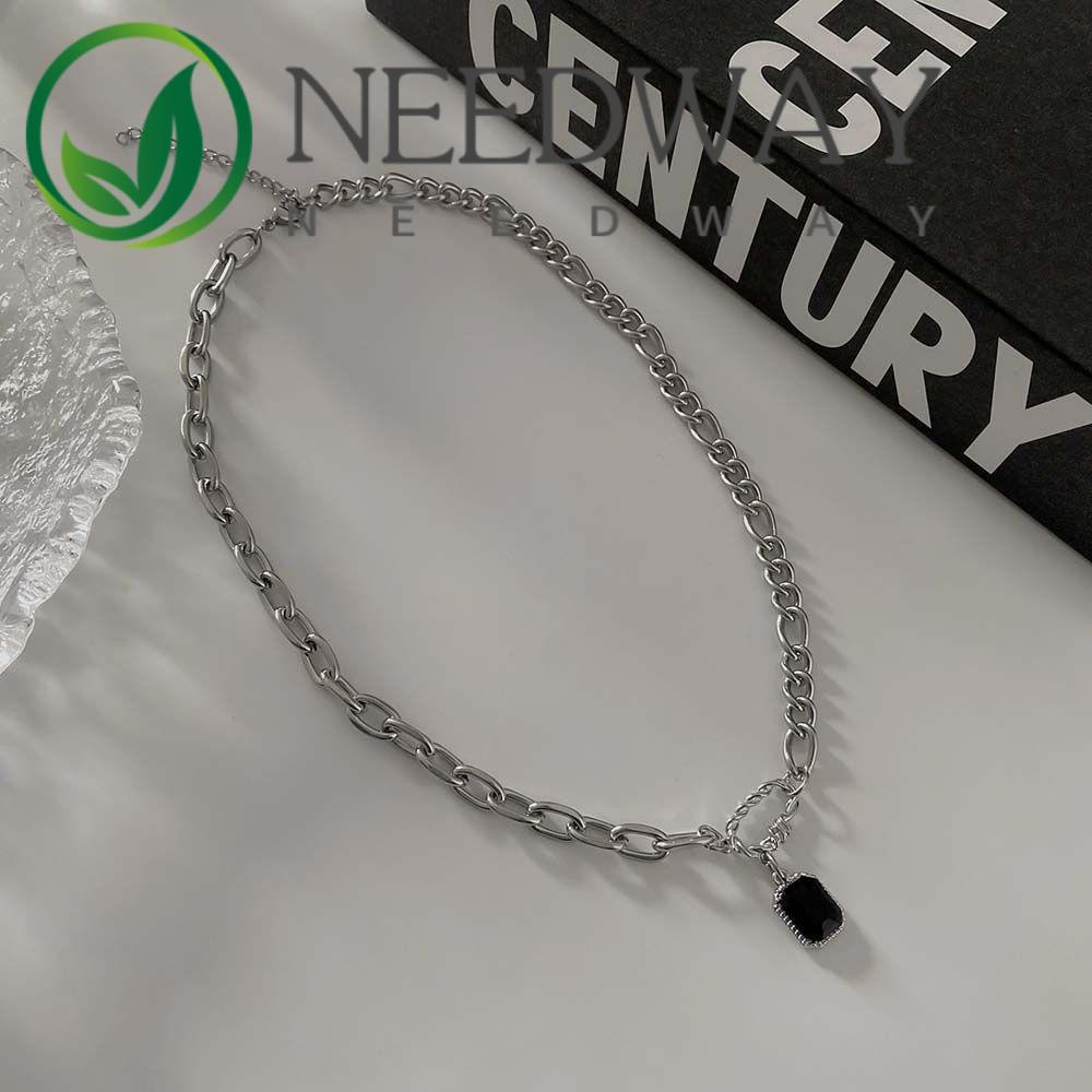 Needway  Personality Clavicle Chain Cool Korean Style Necklace Women Necklace Irregular Chain Black Square Pendant Couple Necklace Titanium Steel Hip Hop Simple Men Sweater Chain/Multicolor