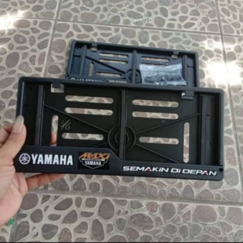 Cover plat nomor tatakan dudukan plat nomor Yamaha original nmax aerox