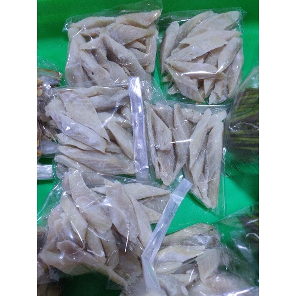 

ikan asin hiu potong
