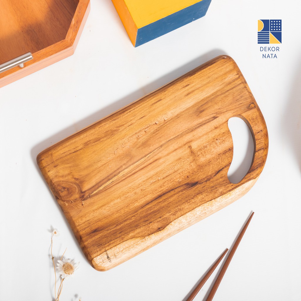 

Dekornata Artistry Serving Board / Talenan Kayu / Tatakan Kayu