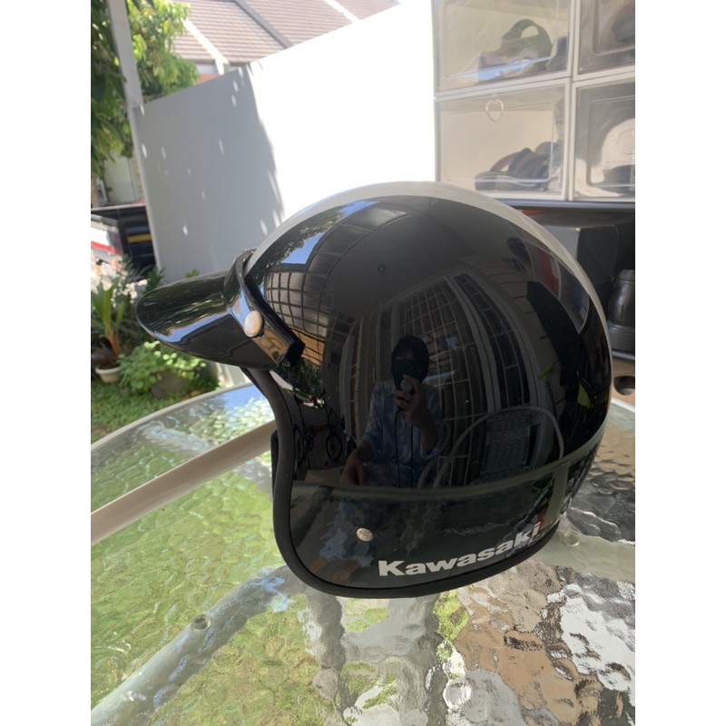 Helm retro original kawasaki W175