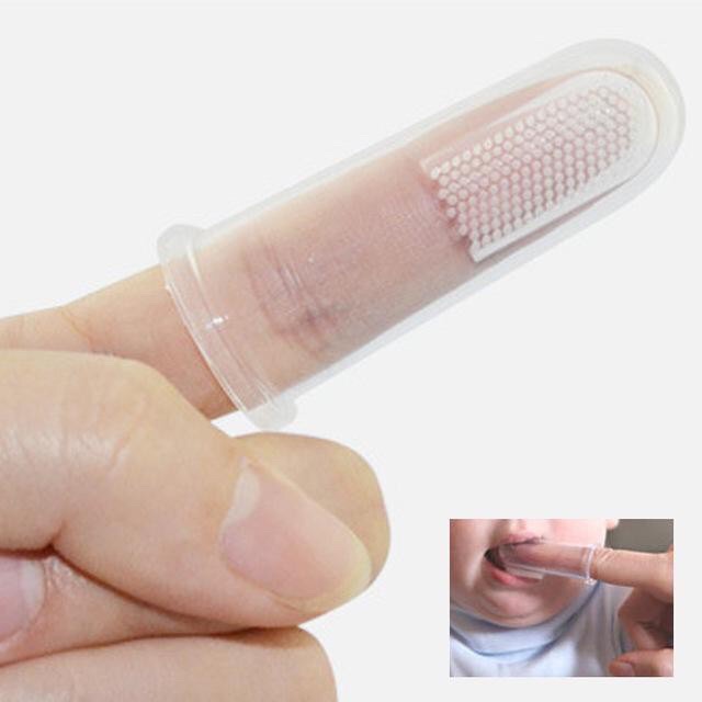 Baby Safe TB001 Finger Toothbrush With Case / Sikat gigi bayi