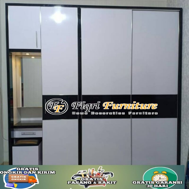 Lemari pakaian p4 Taco HPL