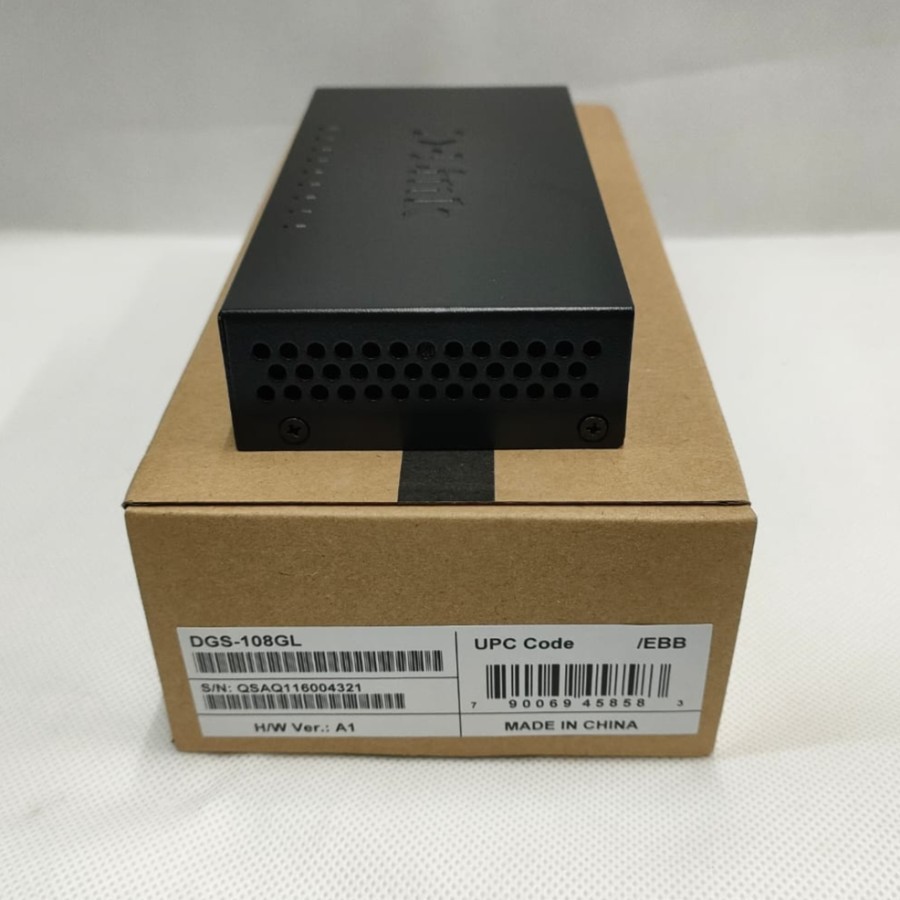 D-LINK DGS-108GL 8-Port Gigabit Desktop Switch Body Metal -Switch Hub 8port Gigabit Lan 10/100/1000 mbps