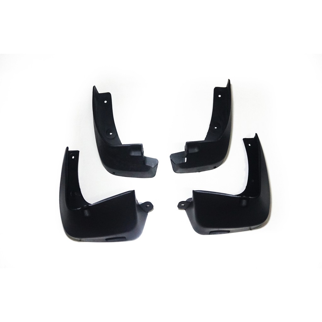 Mud Guard Plastik / Penahan Lumpur Ertiga