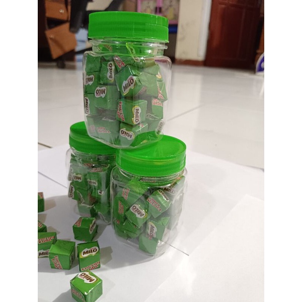 

MILO CUBE IMPOR + TOPLES isi 30 pcs. Permen milo. permen coklat. permen susu.