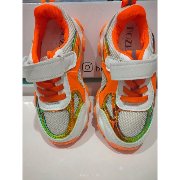 Sepatu anak BOZKA size 27