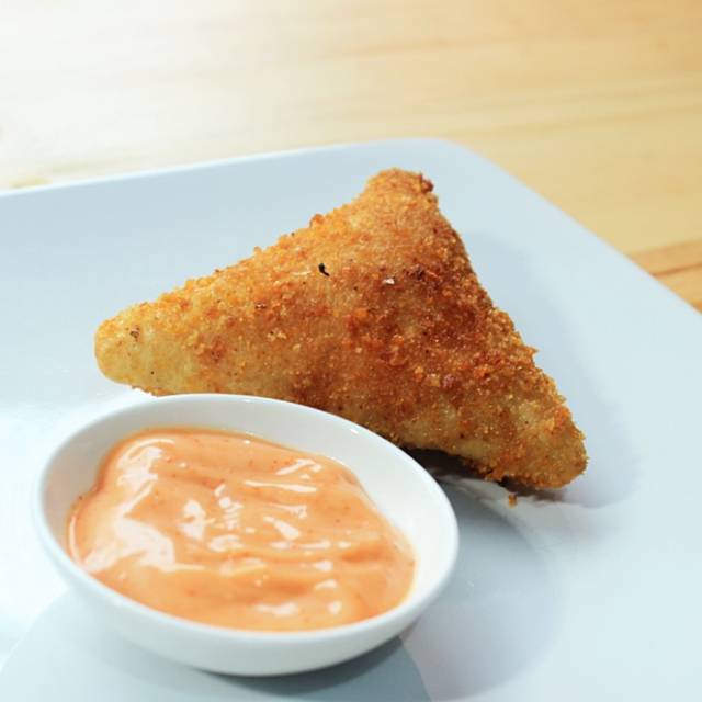 

Yummy Risoles Spicy Mayo