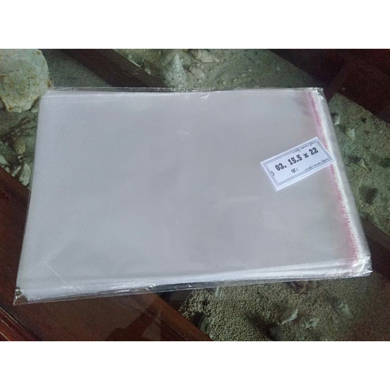

plastik opp 100 lembar ukuran 15.5 x 22