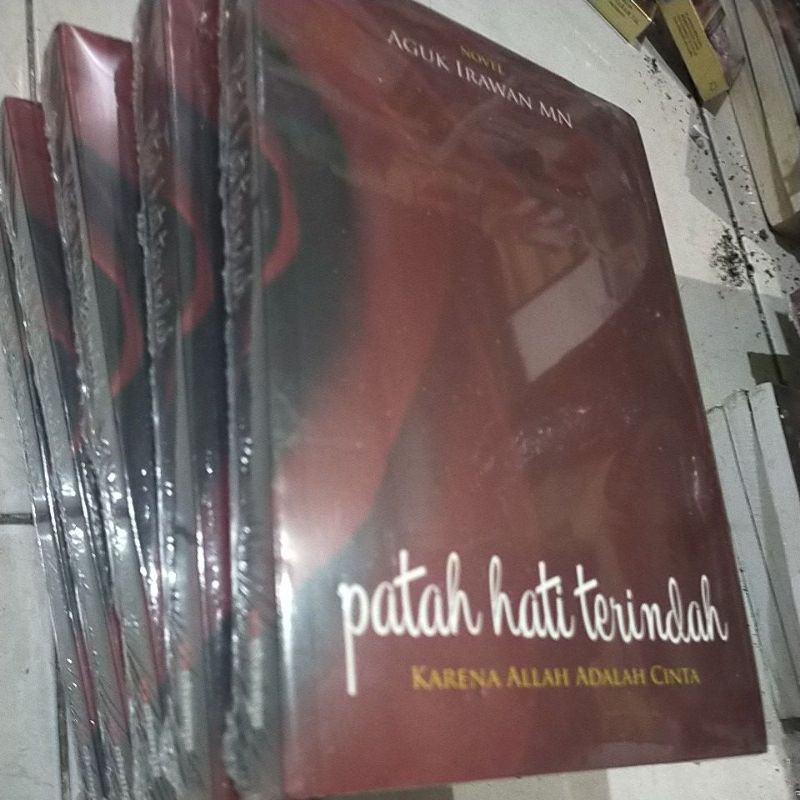 OBRAL NOVEL FANTASI / TIME RIDERS / THE TAKER / THE RECKONING / THE DESCENT / ORIGINAL #4A #14B-patah hati terindah