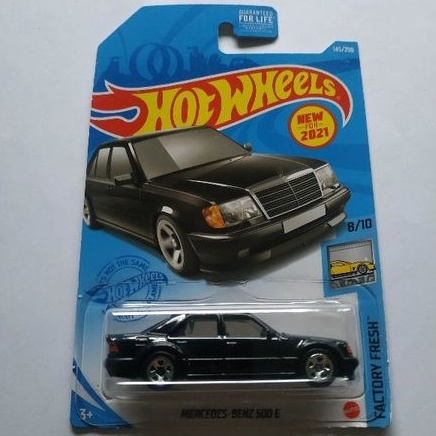 hotwheels hot wheels mercedes benz 500 e hitam
