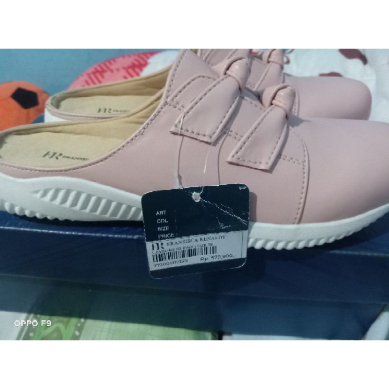 sendal sepatu Fransisca renaldy