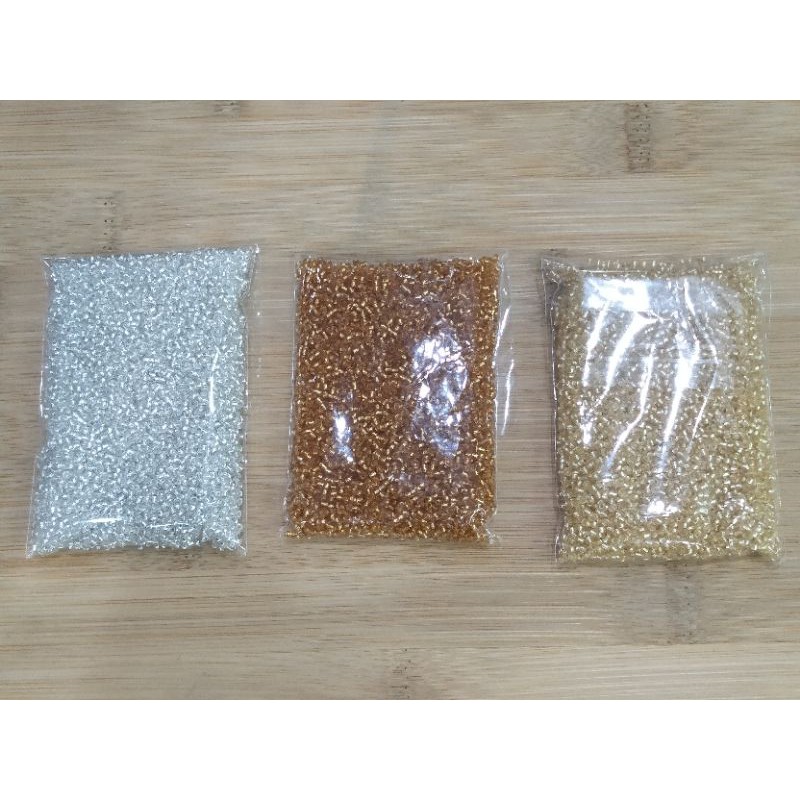 manik pasir/Payet kebaya