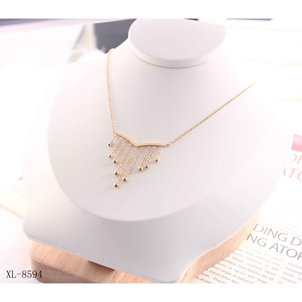 Kalung Titanium Perhiasan Fashion 8594