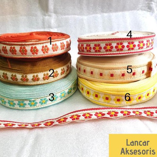 Pita Renda JR Motif bunga lis emas / bahan craft variasi 2 cm / DIY ribbon