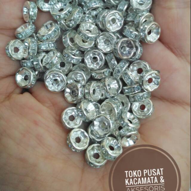 

Pembatas Mutiara /Spacer ukuran 8mm (110pcs)