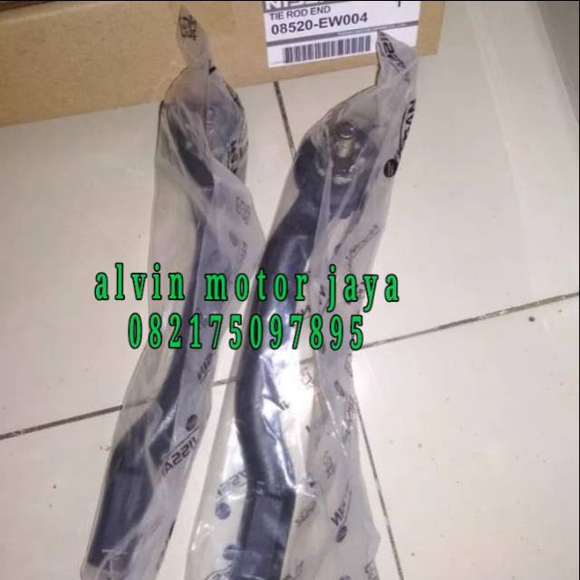 Tie rod atau tie rod end nissan livina original 1set