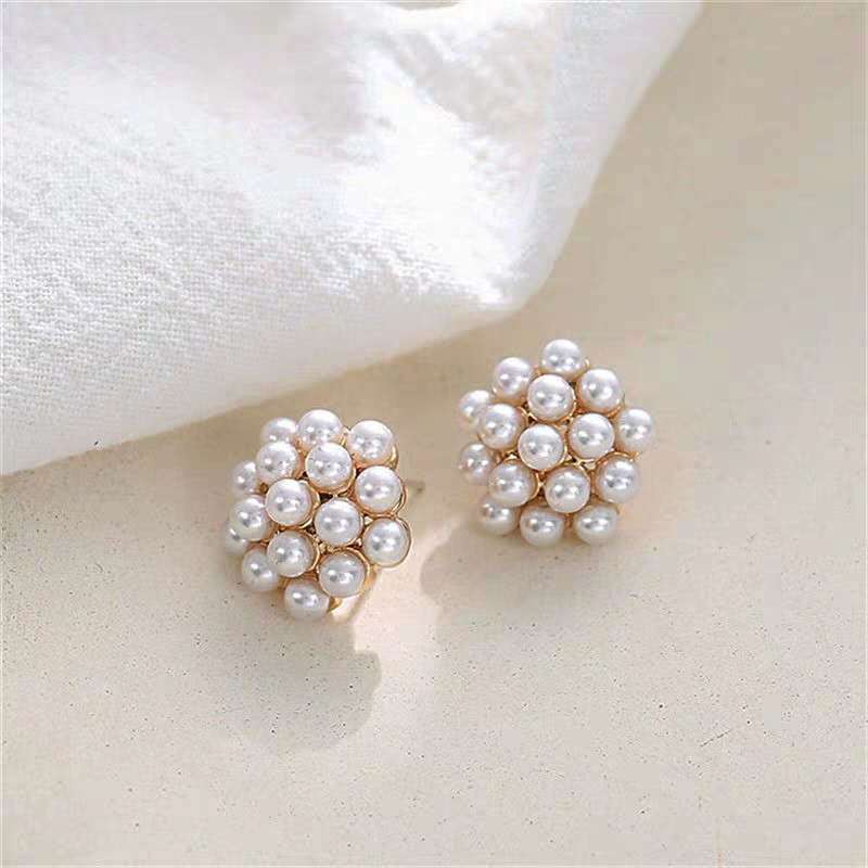 Anting S925 Silver Needle Bentuk Snowflake Aksen Mutiara Untuk Wanita
