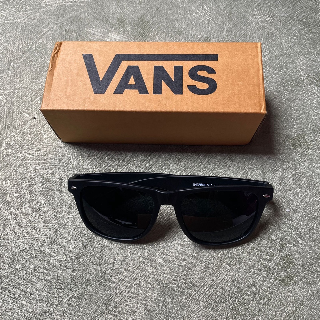 Kacamata Hitam Vans Thrasher / Sunglasses Aksesoris Kacamata