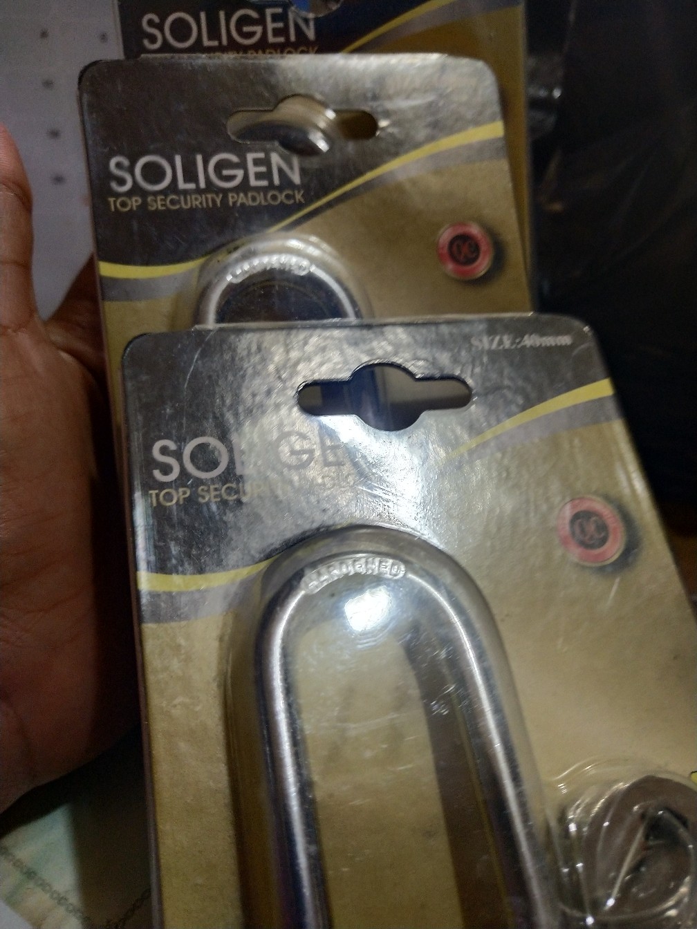 Soligen Gembok Pagar Anti Maling Karat Pintu Rumah Kuningan