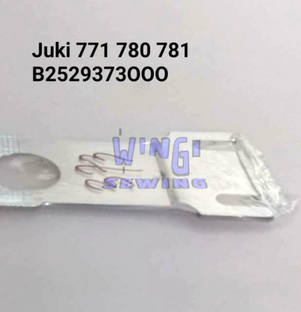 B2529373000 Piringan Needle Plate Plat Jarum Mesin Pasang Kancing Juki