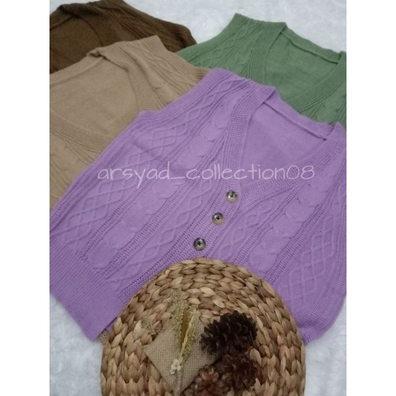 YUMY VEST KNIT ROMPI KANCING-OVERSIZE-ROMPI KANCING KINARA-ARSYAD_COLLECTION08